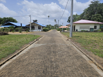 Details SEKRE PATU BUITEN (EURO 60 PER M2)